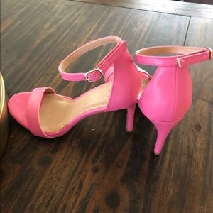 Bubblegum pink heels